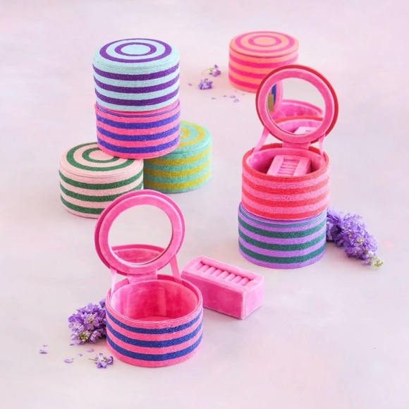 NEW Glitterville Beaded Bauble Box